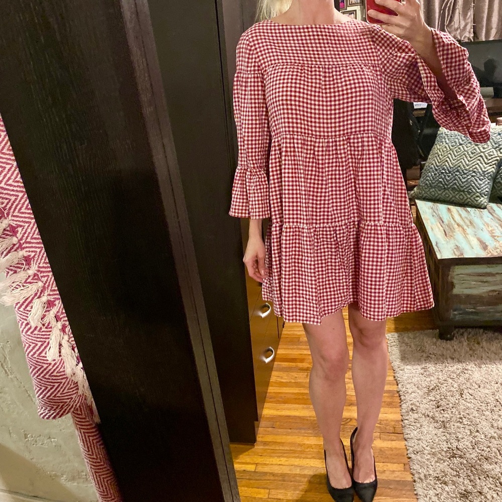 Zara flows dress. XS